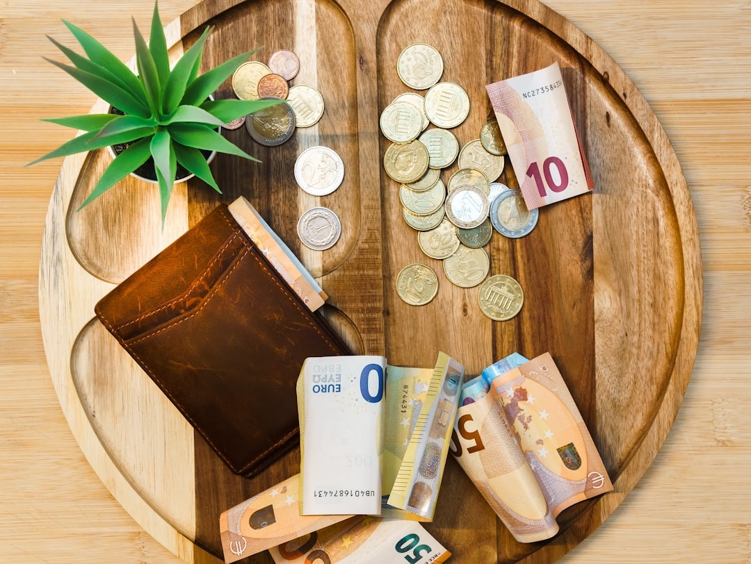 método 50/30/20 para organizar tu dinero en tres bloques
